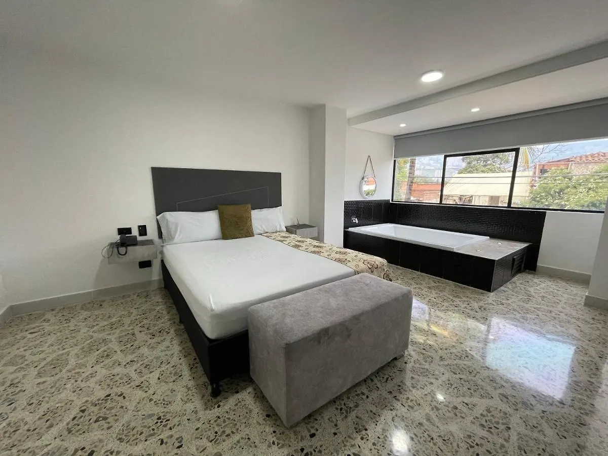 Hotel Ofix 0*, Medellín Colombia