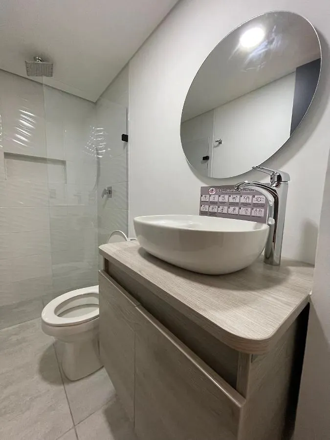 Hotel Ofix Colombia
