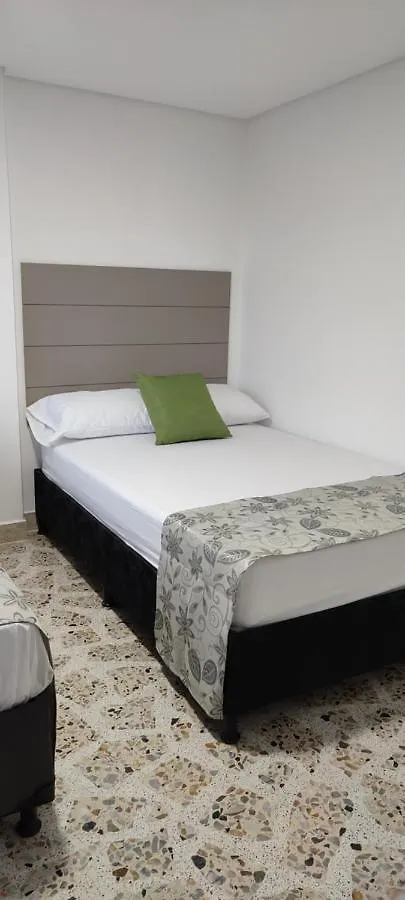 Hotel Ofix 0*, Medellín